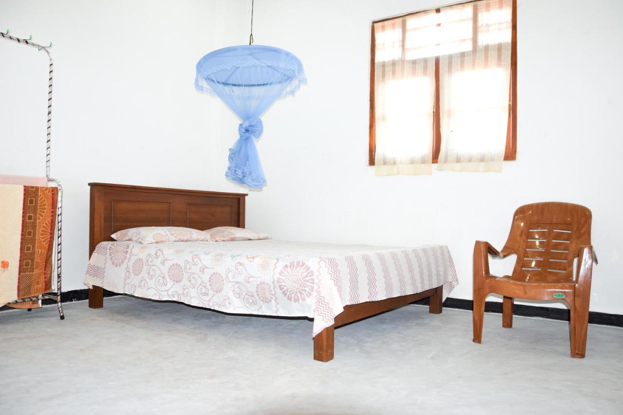 ווליגאמה Tharaka Homestay מראה חיצוני תמונה